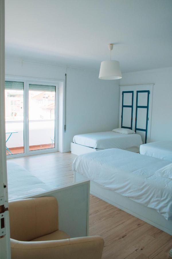 Arca Nova Guest House&Hostel Caminha Esterno foto